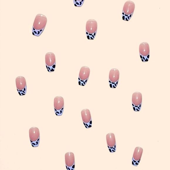24 pcs Coffin Dalmatian French Acrylic Press On Nail Set Reusable - Picture 6 of 8